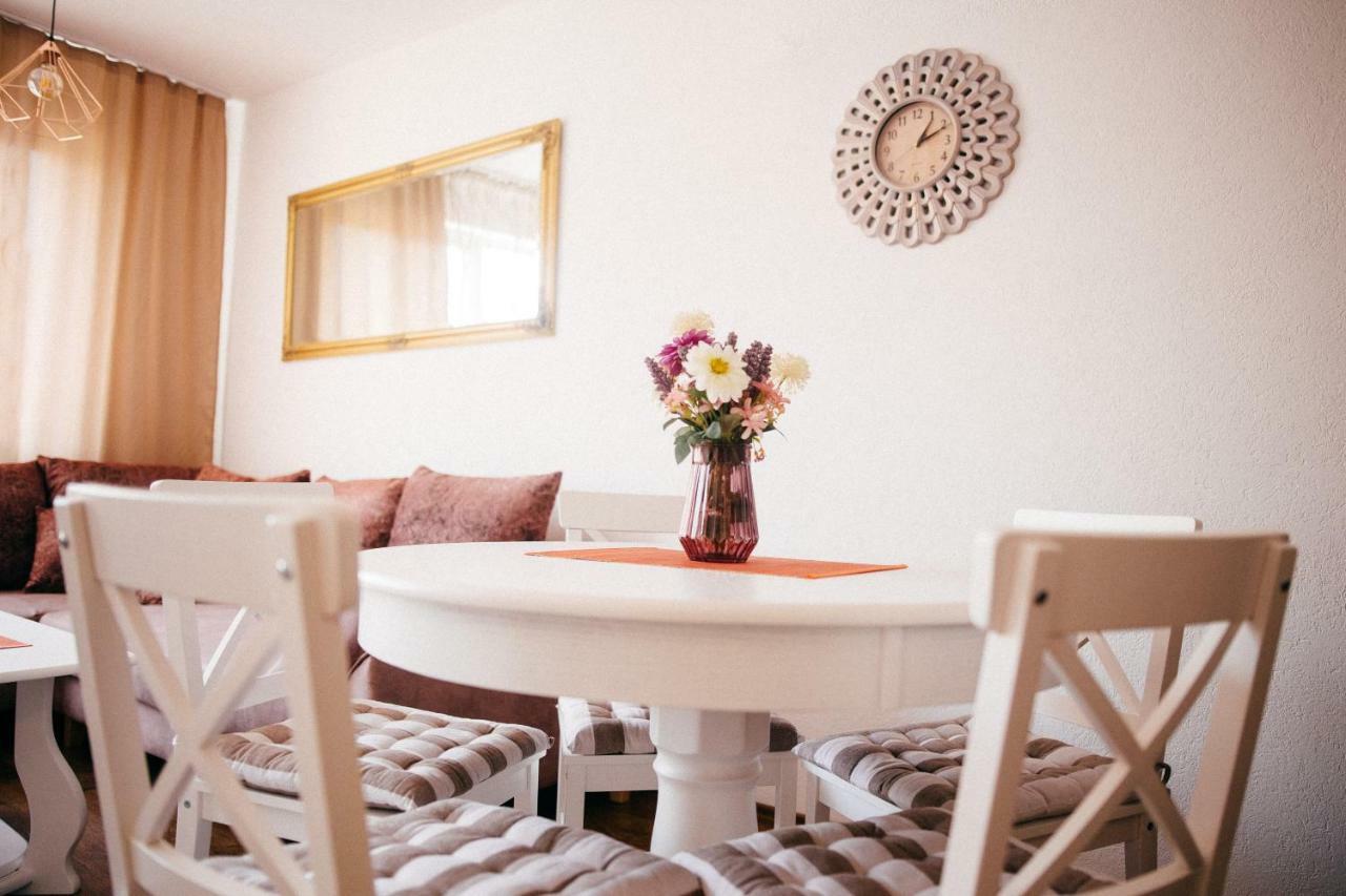 Lux Apartment Prijedor Buitenkant foto